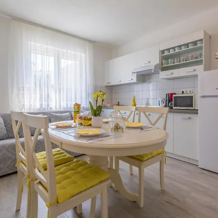 Selma Apartment Crikvenica